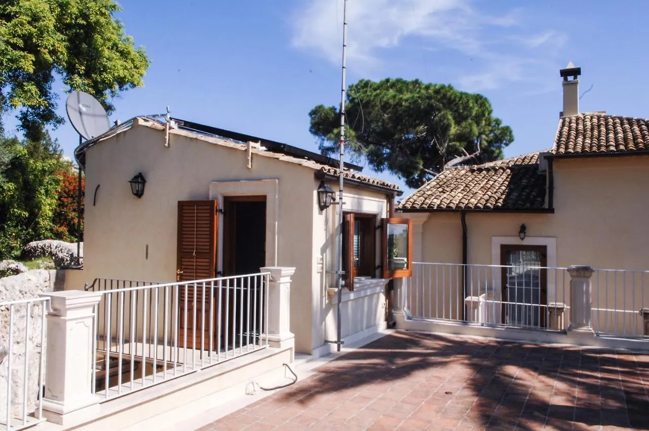 Dimora Archimedea Guest House Syracuse