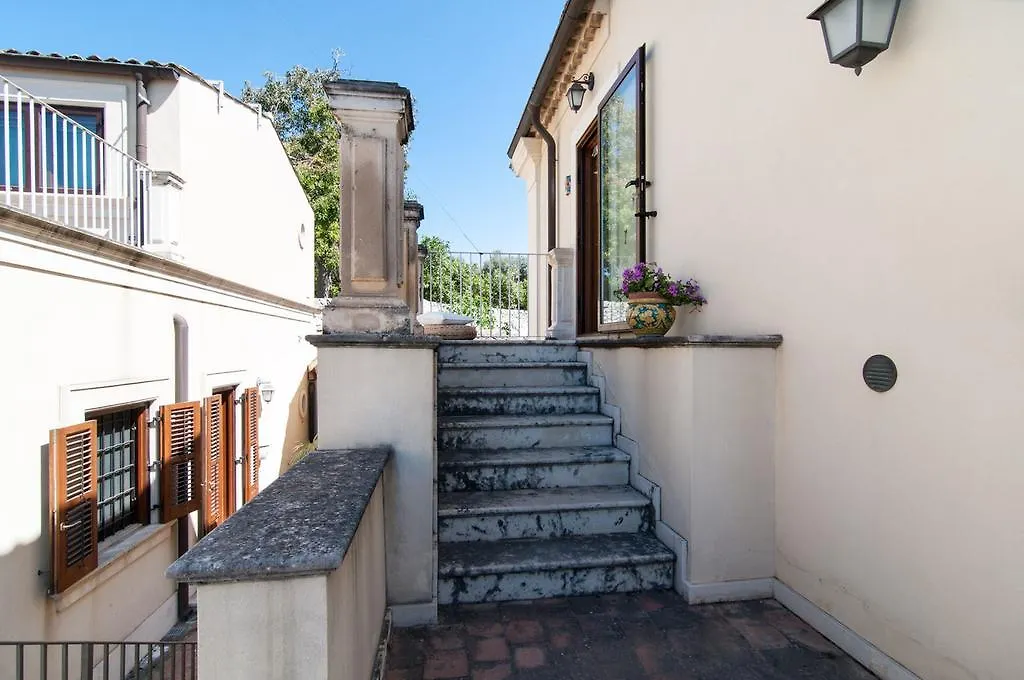 Bed and Breakfast Dimora Archimedea Syrakus 3*,  Italien